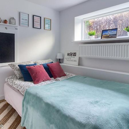 M&R Apartament Smart&Bright Batorego 16, Netflix, Free Wifi, Metro I Park Pole Mokotowskie, Stodola, Self Check-In, 5 Minut Od Centrum Варшава Екстериор снимка