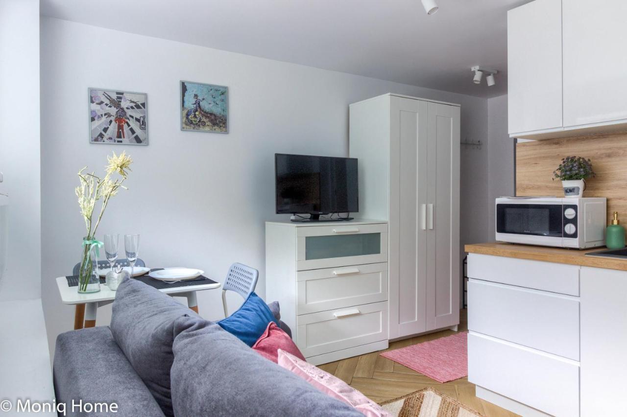 M&R Apartament Smart&Bright Batorego 16, Netflix, Free Wifi, Metro I Park Pole Mokotowskie, Stodola, Self Check-In, 5 Minut Od Centrum Варшава Екстериор снимка