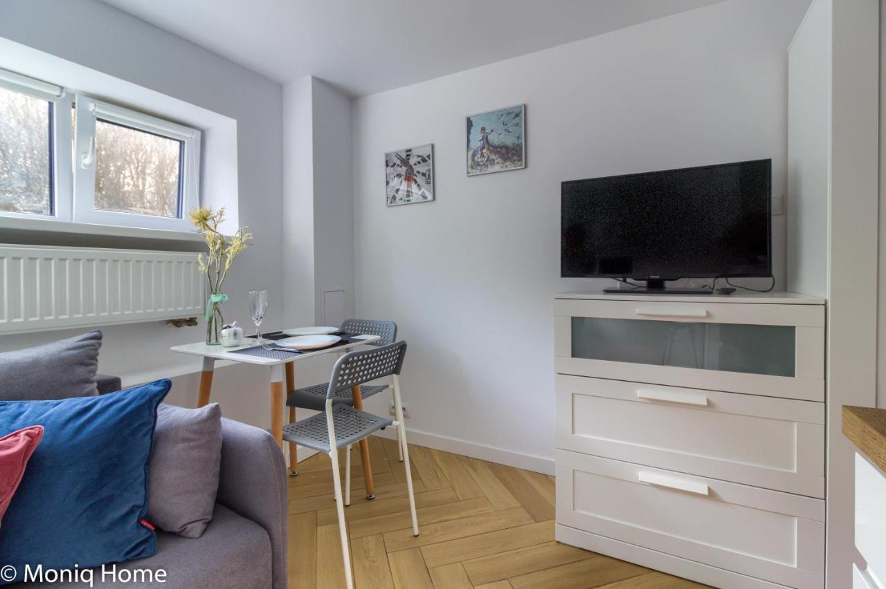 M&R Apartament Smart&Bright Batorego 16, Netflix, Free Wifi, Metro I Park Pole Mokotowskie, Stodola, Self Check-In, 5 Minut Od Centrum Варшава Екстериор снимка